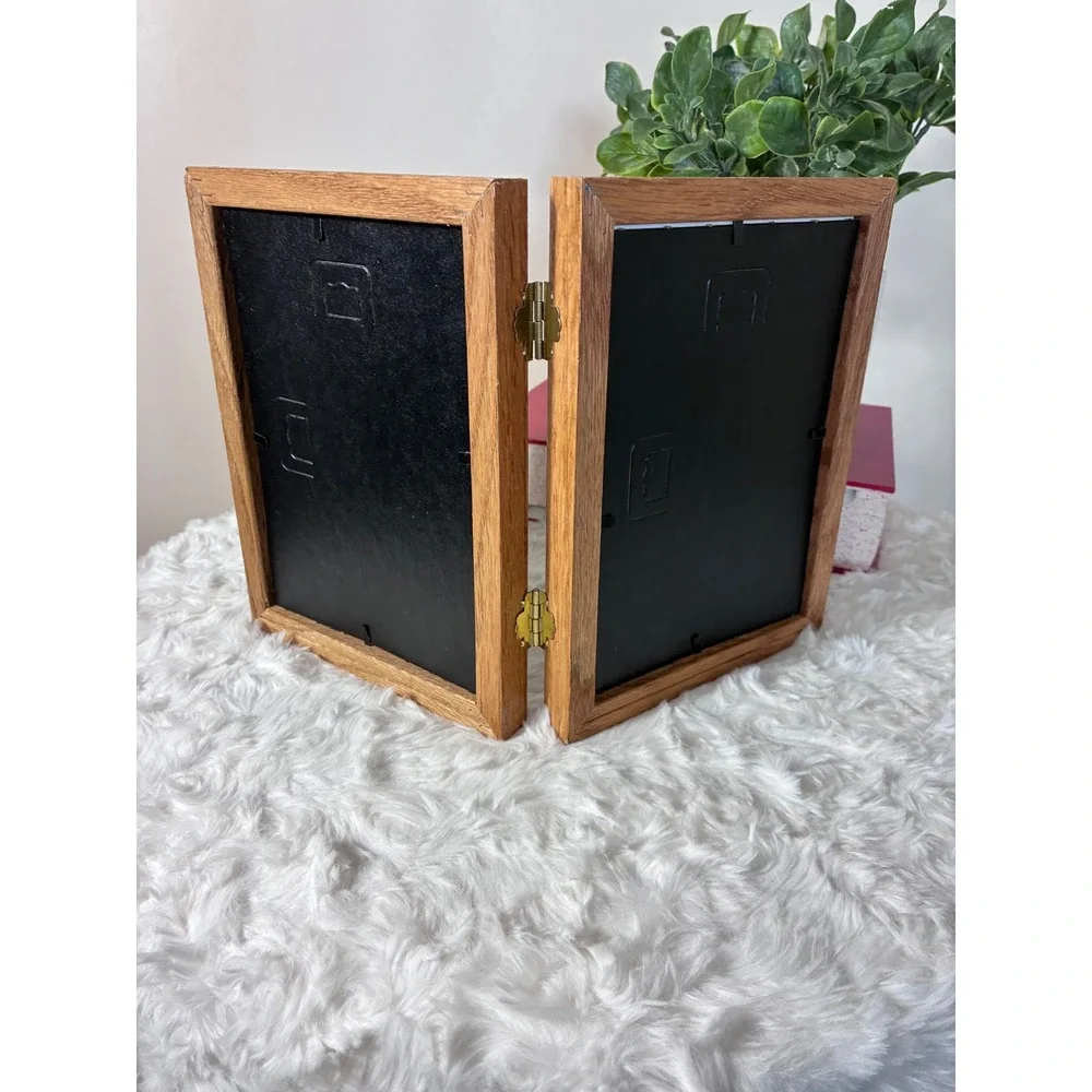 Vintage Double Picture Frame Solid Oak Wood Hinged Folding 5x7 Natural